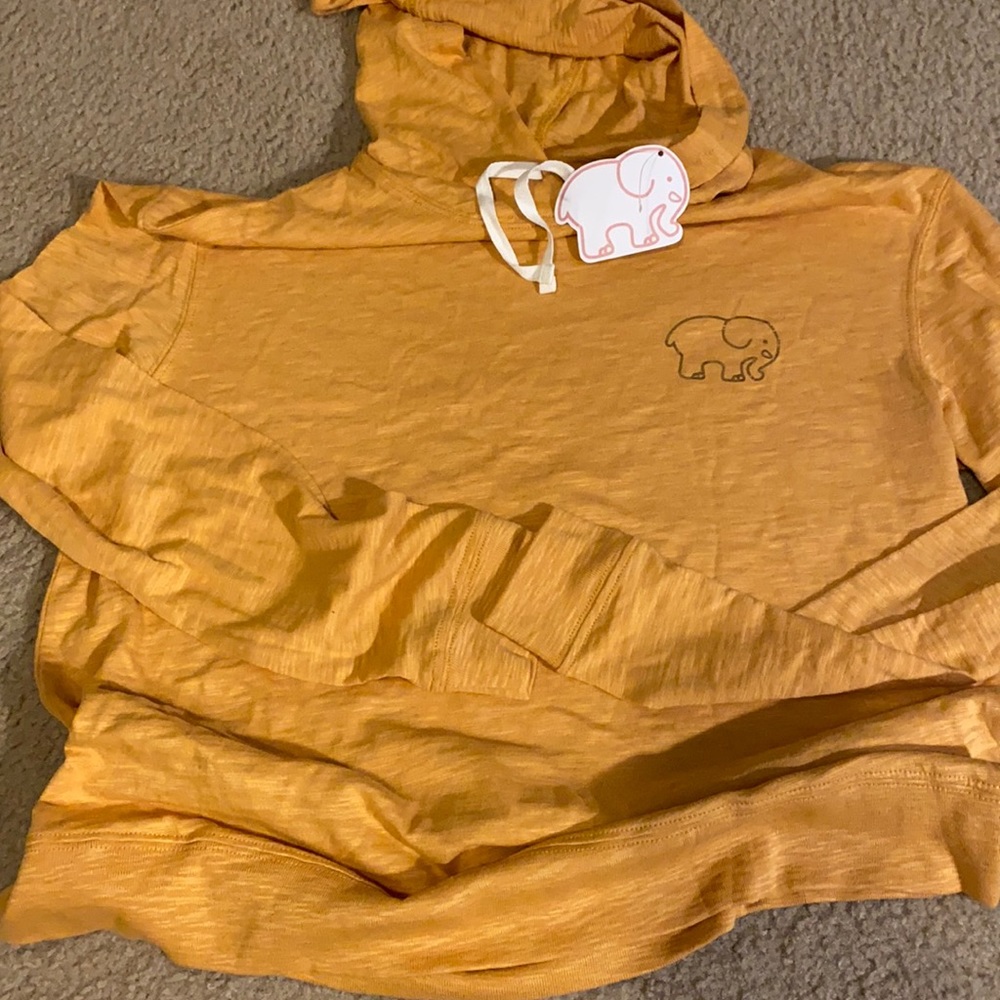 IVORY ELLA nwt, hooded tshirt.